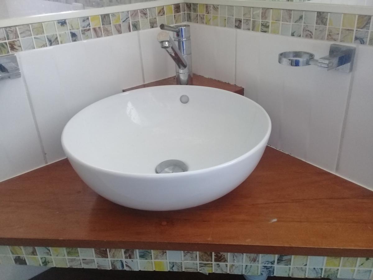 Wisdom Garden Hotel Тена Екстериор снимка